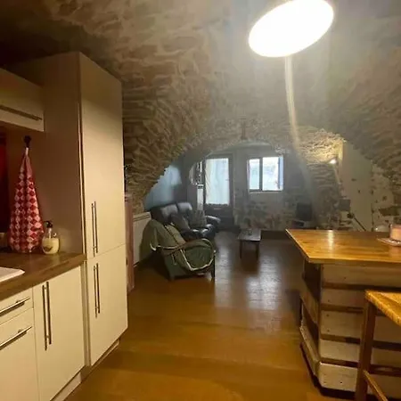 Appartement Charmante Cave Voûtée 4 Personnes *