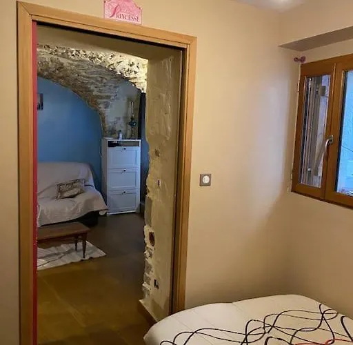 Lägenhet Charmante Cave Voutee 4 Personnes